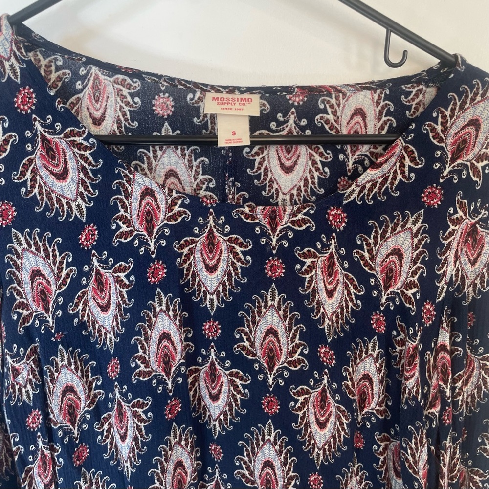Pattern asymmetrical dress